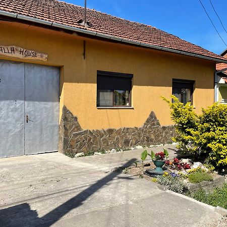 Balla House Bed & Breakfast Tarcaia Exterior photo